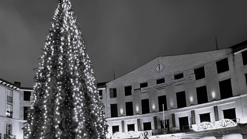 EAJ-PNVk Udalak Gabonetako argiak berandu piztu izana kritikatu du eta Laudion merkataritza eta ostalaritza sustatzeko babes kultural handiagoa eskatu du