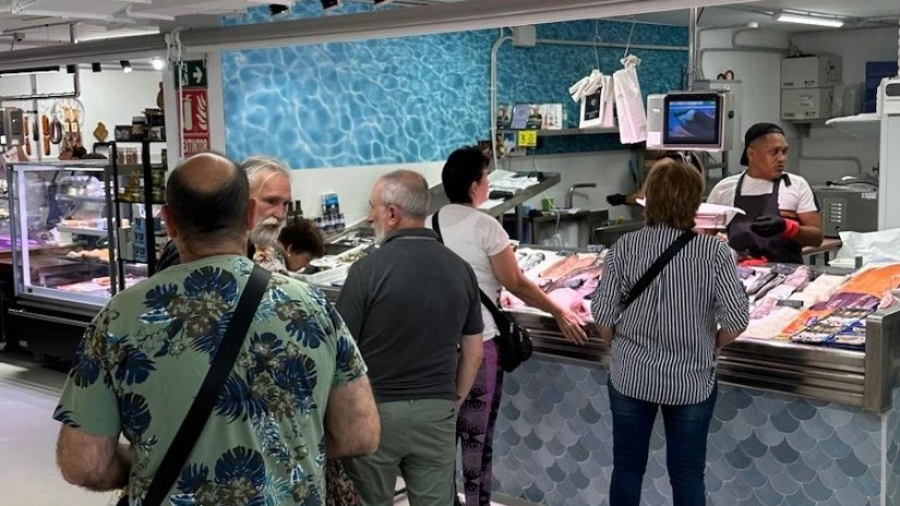EAJ-PNV celebra la apertura del nuevo mercado de Abastos y reivindica la rehabilitación como un proyecto estratégico impulsado y financiado durante el mandato jeltzale en Laudio